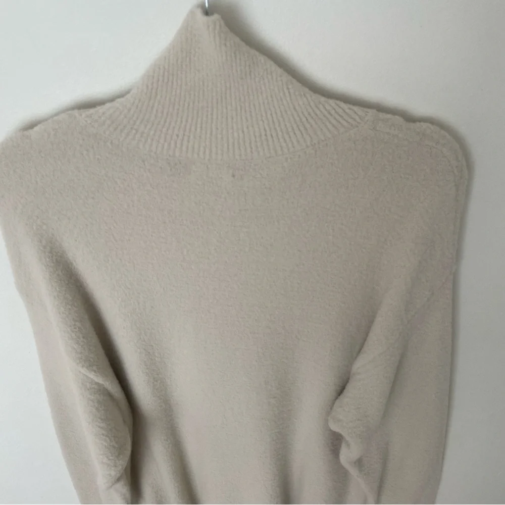 Aritzia Wilfred Free Hush Knit Turtleneck Sweater in Cream - Picture 9 of 10